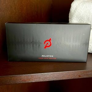 Brand new peloton heart rate monitor.